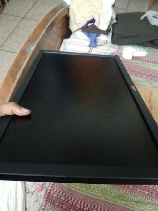 computer led24 inch 2