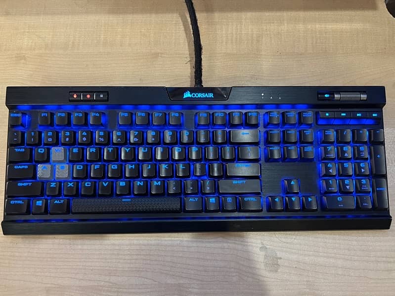 CORSAIR K70 RGB MK. 2 Low profile Mechanical Gaming Keyboard 2