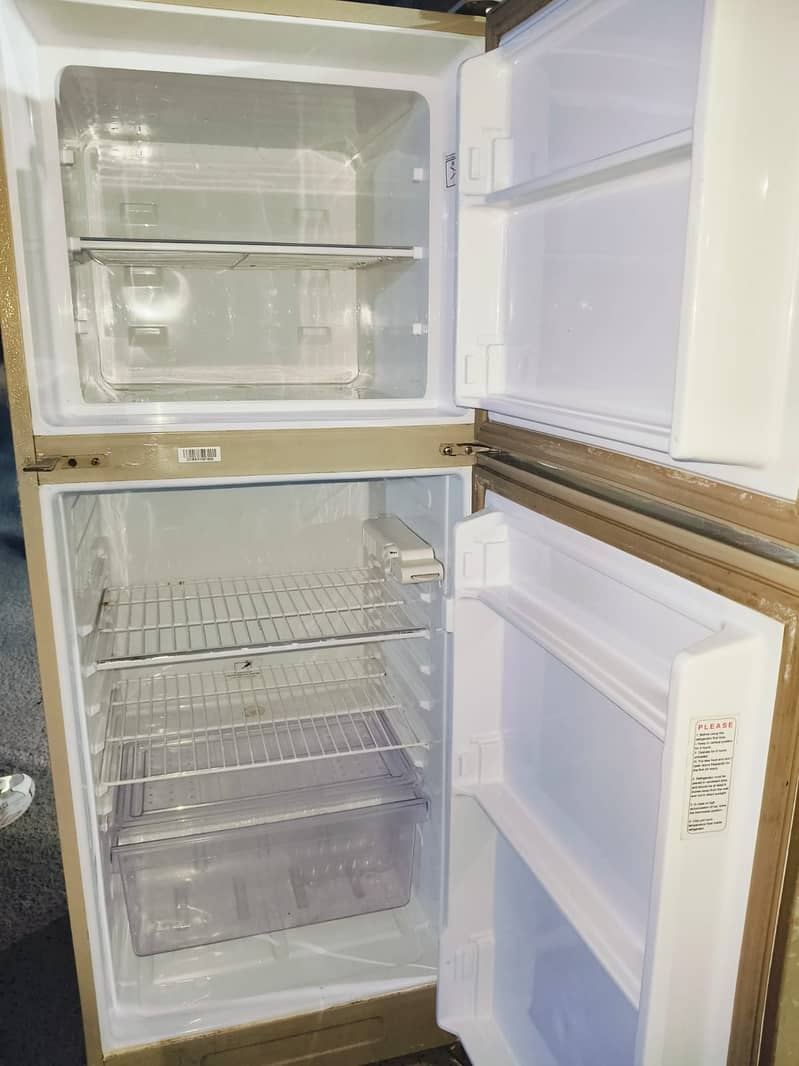 Dawlance fridge medium size  (0306=4462/443) fitset 3