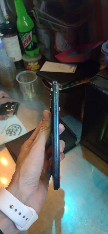 Infinix model Hot 40i 8+8 GB Ram 128 GB Ron 1