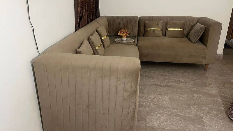 six seater corner sofa for sale. price is final. 3