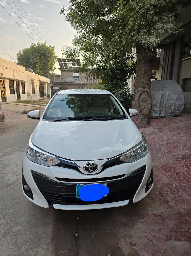 Toyota Yaris 2020 Model/White colour /Good Condition/Toyota Yaris 1