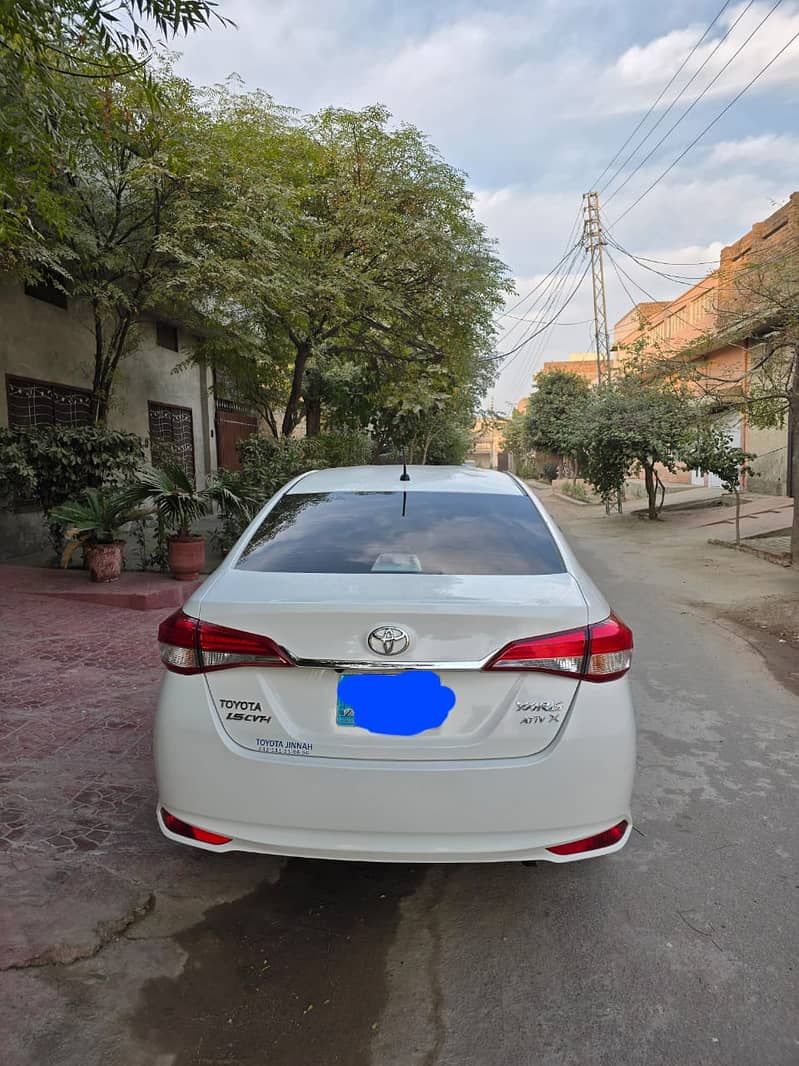 Toyota Yaris 2020 Model/White colour /Good Condition/Toyota Yaris 5