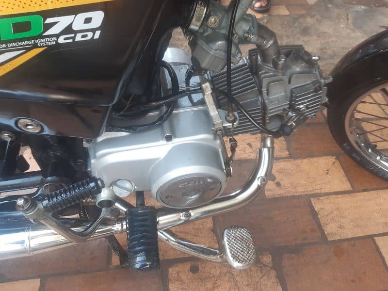 unique 70cc engine heavy, alarm lock key 1