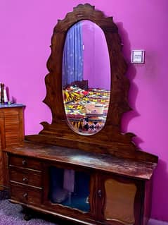 Wooden dressing table