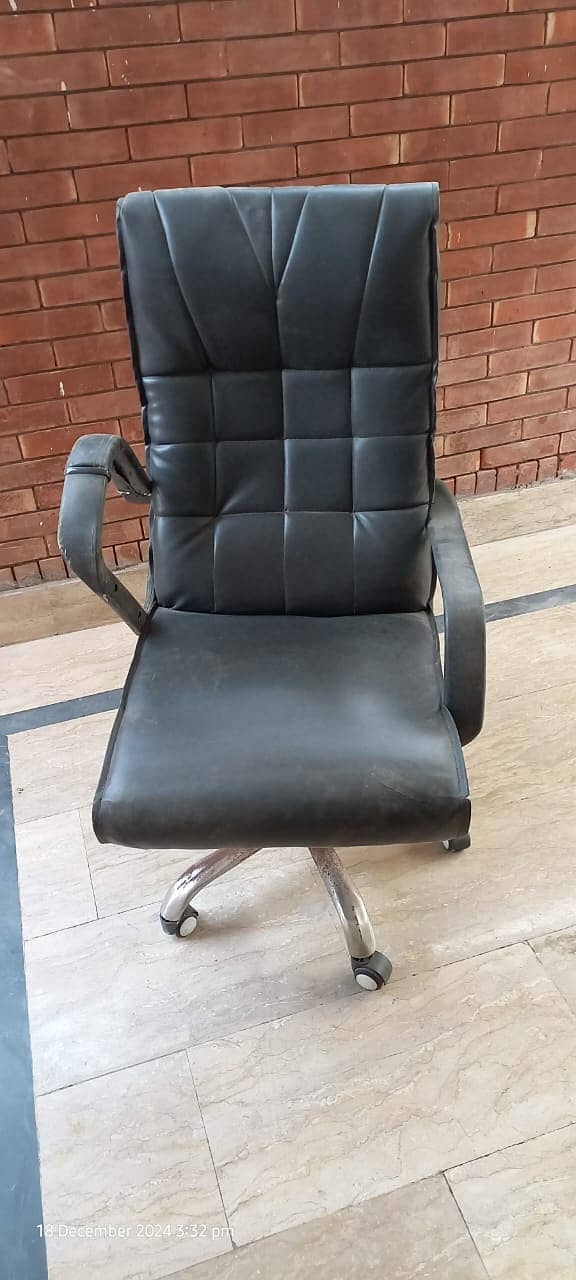 Used Exective Chairs for sale 6