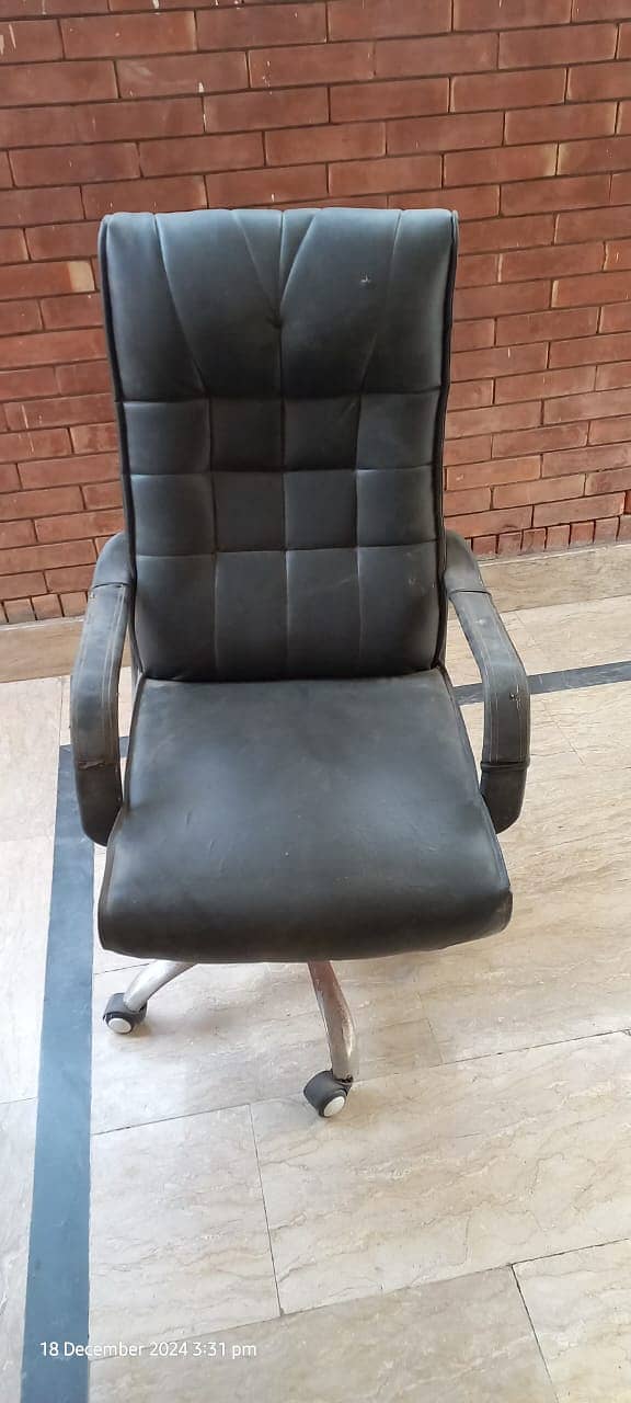 Used Exective Chairs for sale 9