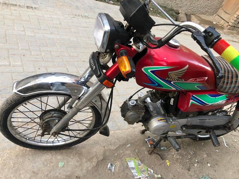 Honda cd 2018 Sukkur Number 9