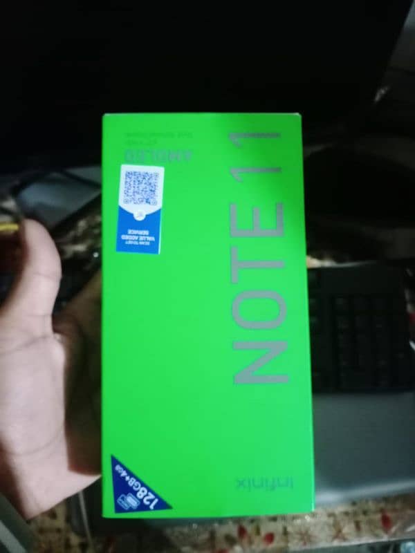 Infinix Note 11 With Box charger 7