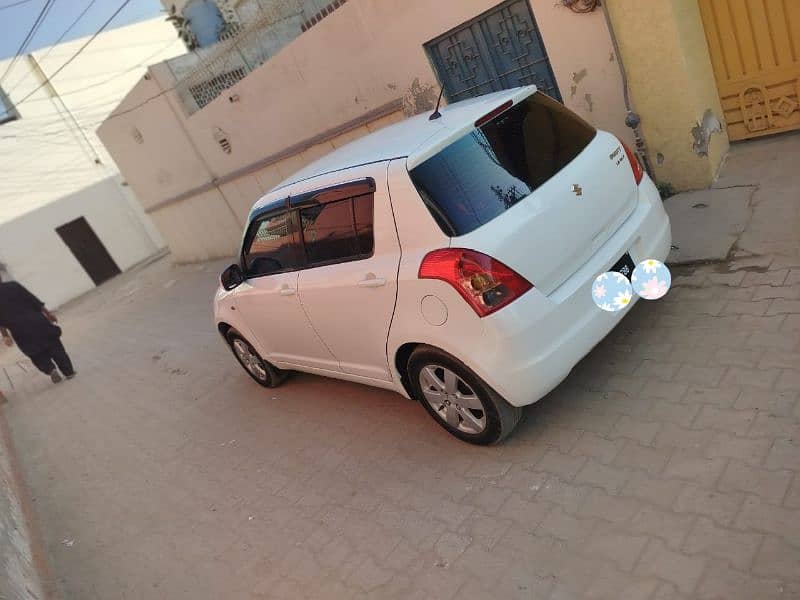 Suzuki Swift 2018 Lahore registered almost genuine 5