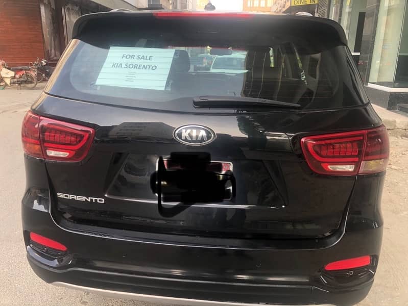 KIA Sorento 2021 11