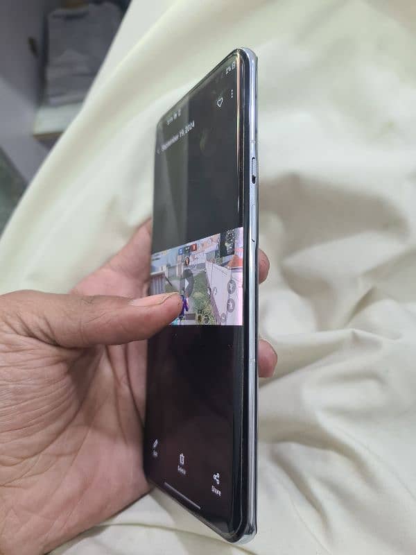 oneplus 9pro 8 256 hai 10by10 2