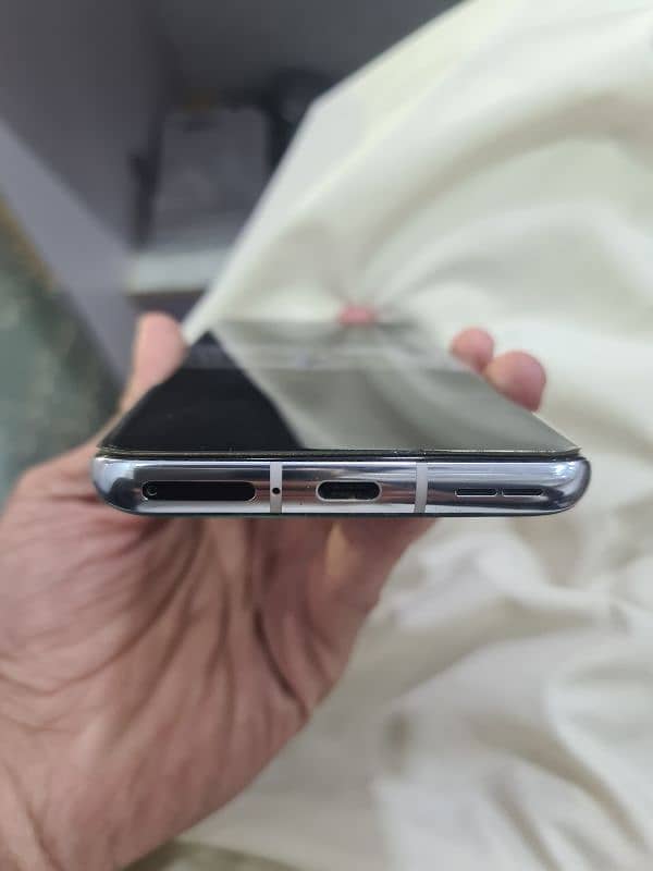 oneplus 9pro 8 256 hai 10by10 3