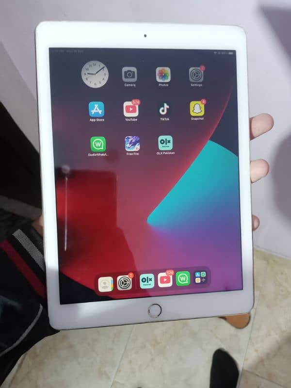 ipad for sale mobile sa exchange bi kar sakta hu GB 16 ipad or cable h 1