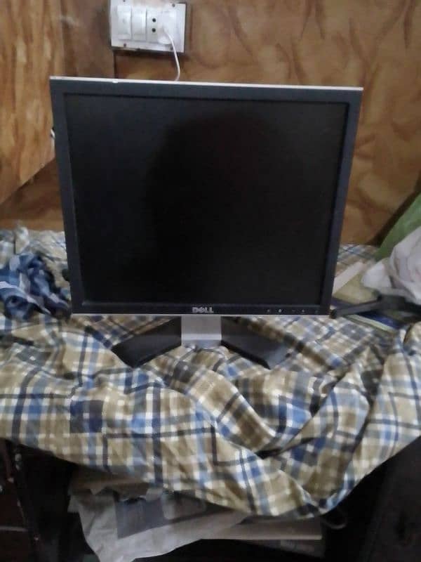 17. inch Computer Lcd 2 Lcd hy 0