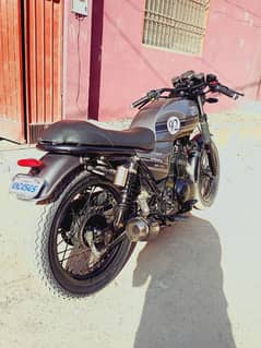 Hi speed infinity 150 cc cafe racer