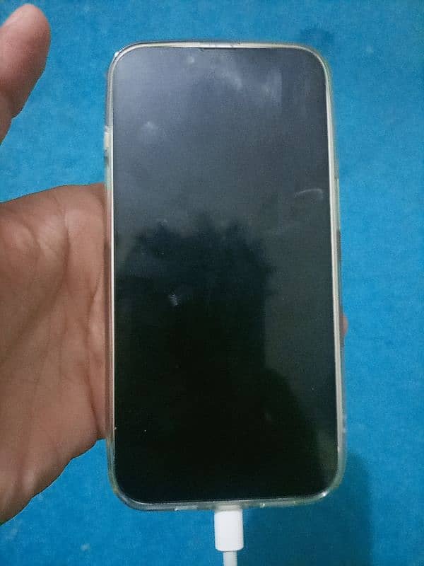 jv iphone 13 10by10 condition 1