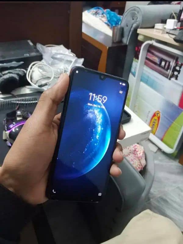 VIVO S1 4+4/128GB 3