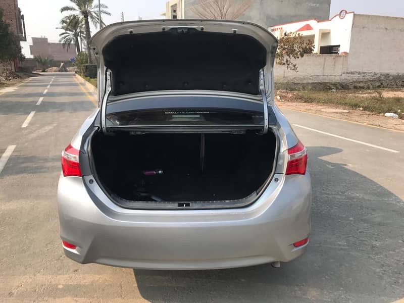 Toyota Corolla Altis Grande 2015 7