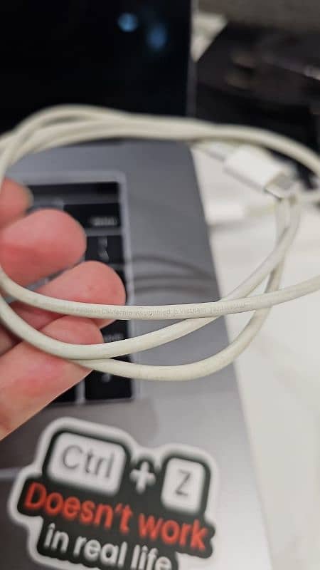 Apple type c cable original 0