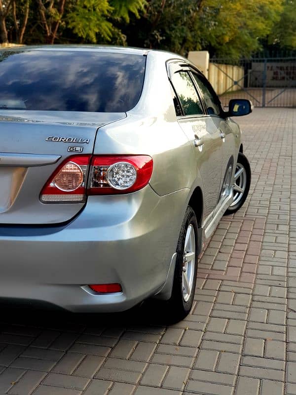 Toyota Corolla 2014 fr sal 3