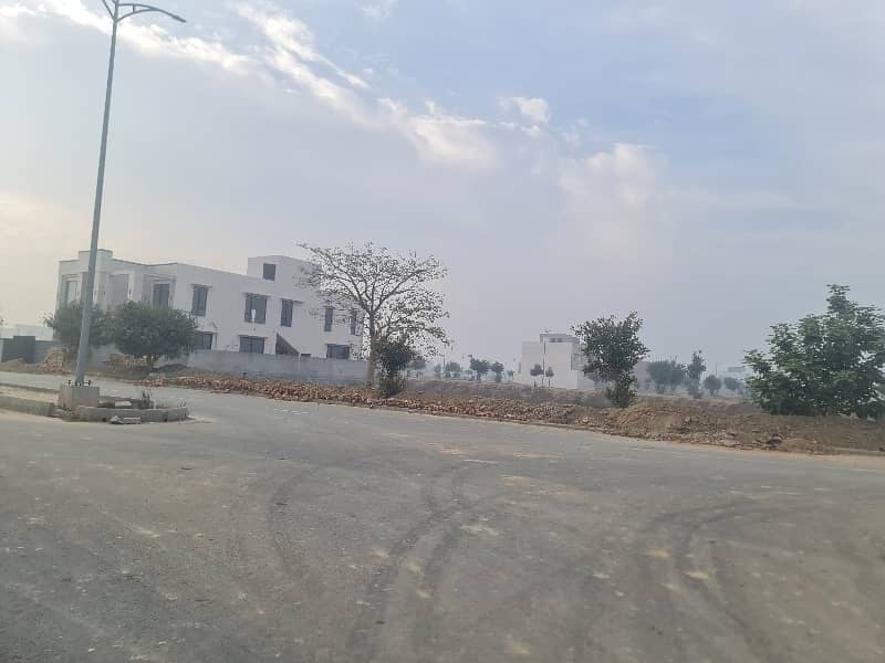 1 Kanal Plot Premier Enclave Block B Phase 3 For Sale 0