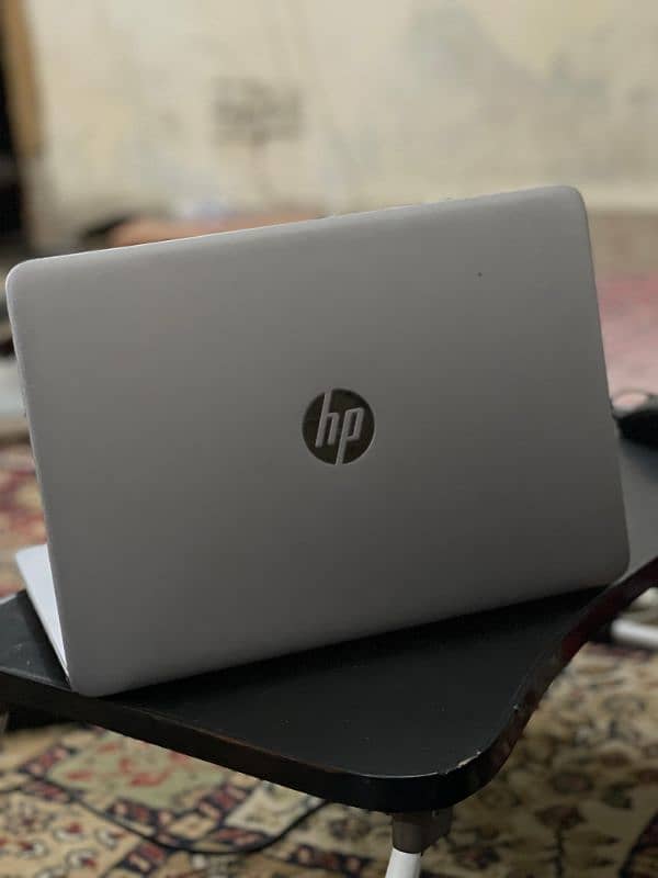 Brand and model Laptop for sale and Excellent condition 3