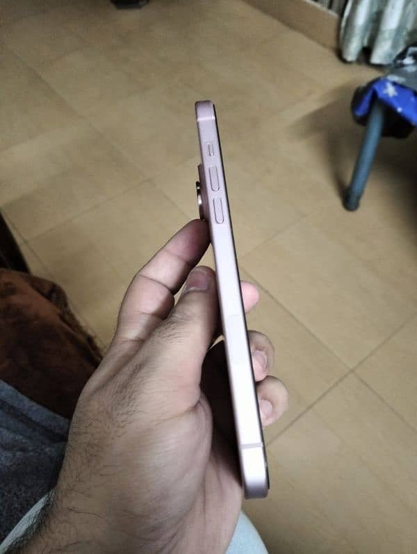 iPhone 15 Plus Pink 128 GB JV Non PTA 1