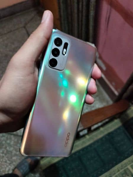 OPPO Reno 6 1