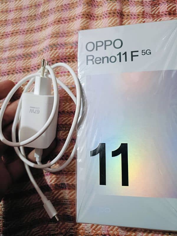 Oppo Reno 11f 4