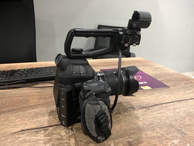 Canon EOS C100 for Sale (Best Video Camera) 2