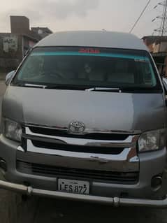 Toyota hiace 8/14