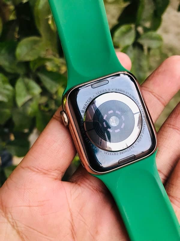 Apple Watch Series 4 44mm Stainless Steel 3