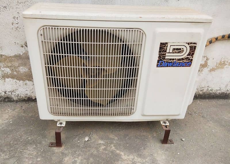 Dawlance 1.5 ton split ac for sale. . . 5