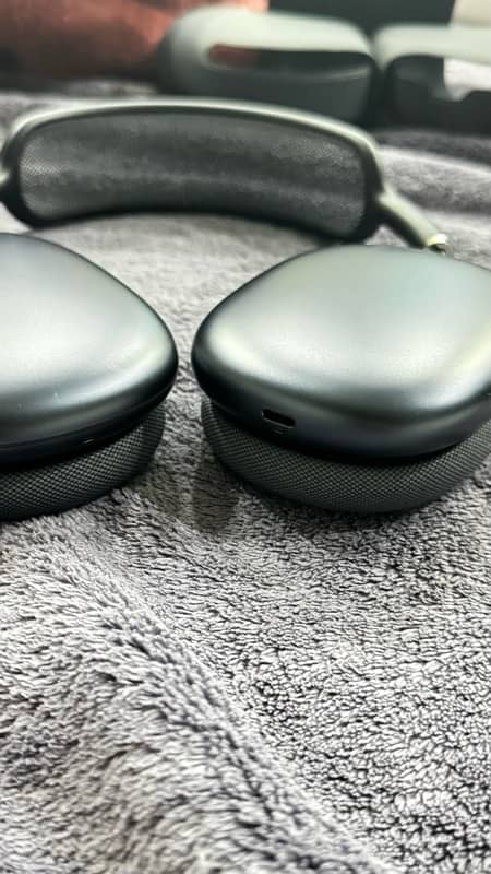 Airpods Max 2024 USB-C 4