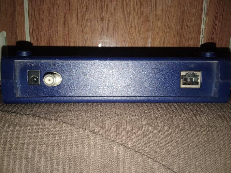 LG Uplus access point ha very good condition ha jis ko chaiya rabta kr 2