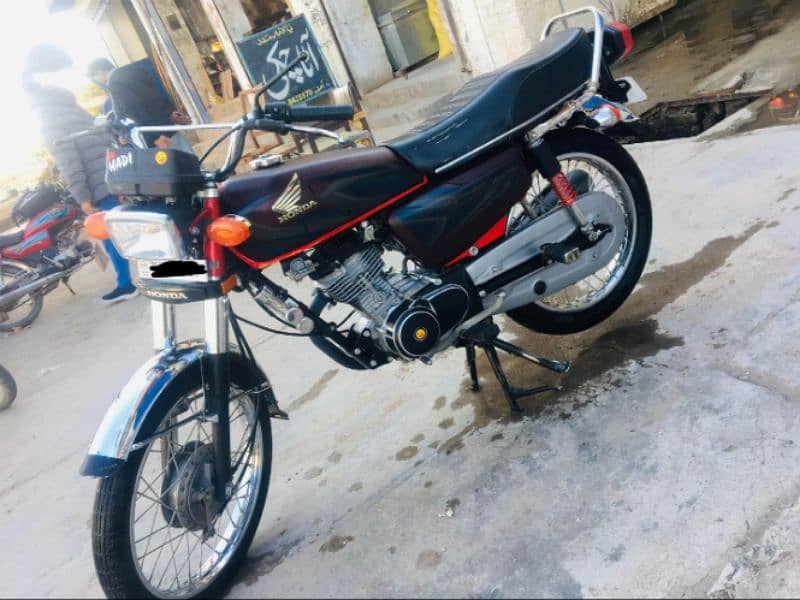 Honda 125 2022 model 3