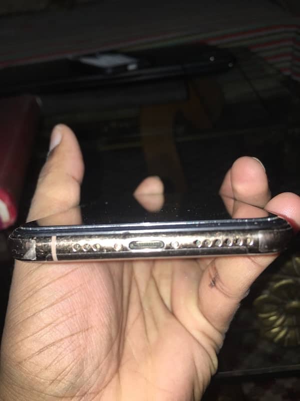 iPhone Xs For Sale 2