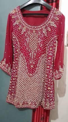 Good condition with  Beautiful Bridal dress۔fabric Pure Radish maroon۔