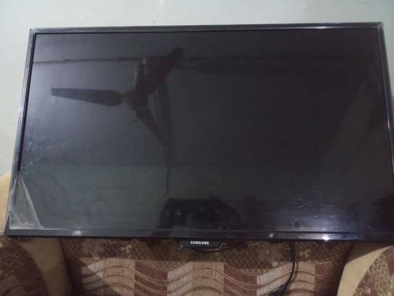 LED TV 0