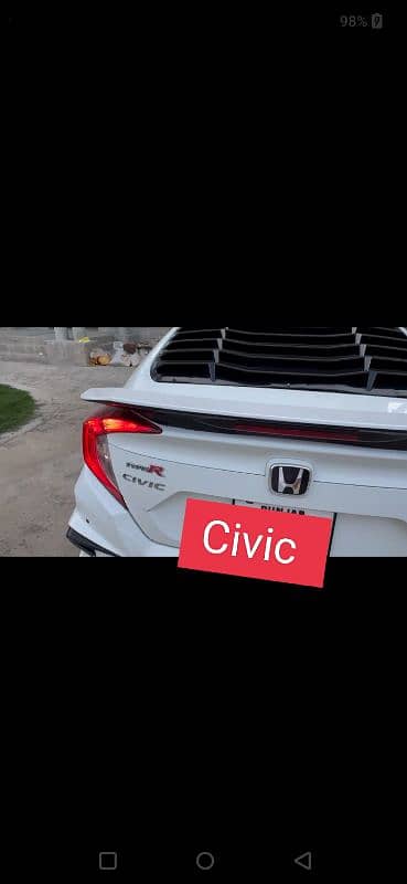 Honda Civic Oriel 2018 3