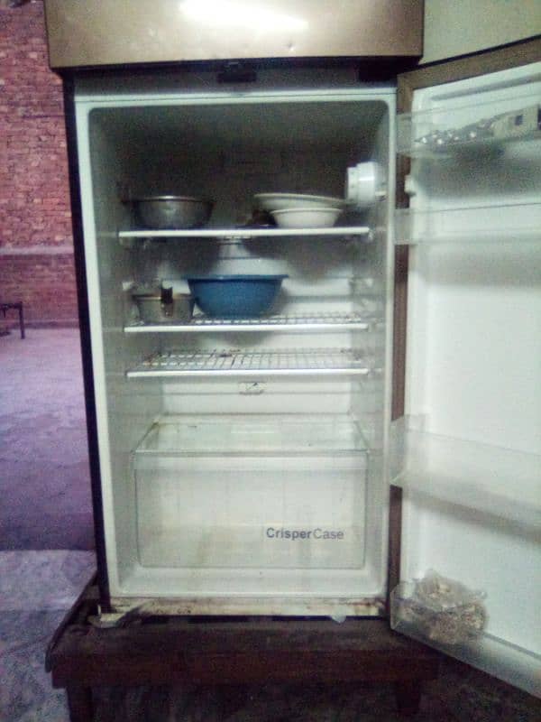 dawnlance fridge for sale full size 11