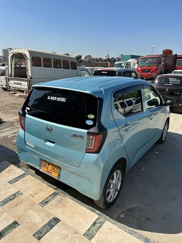 Daihatsu Mira 2017 2