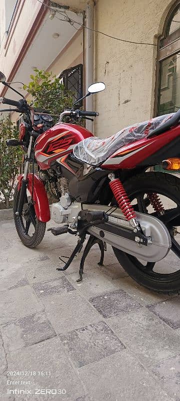 Honda CB 125F 2025 Model 6