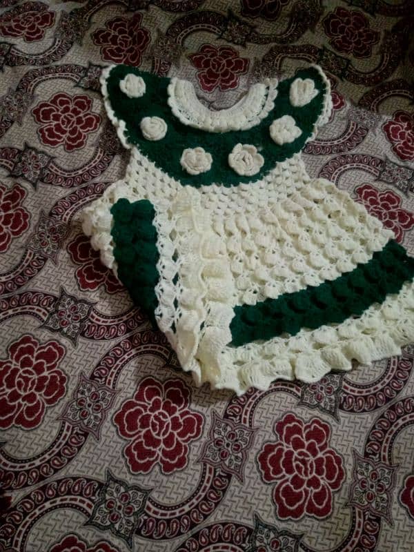 crochet frock 1