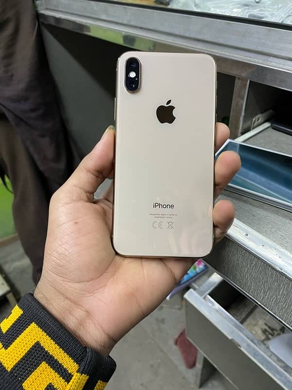 I PHONE XS FACTORY UNLOCK NON PTA 1