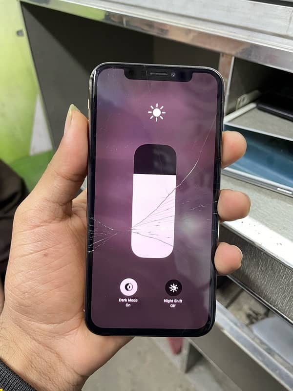 I PHONE XS FACTORY UNLOCK NON PTA 6