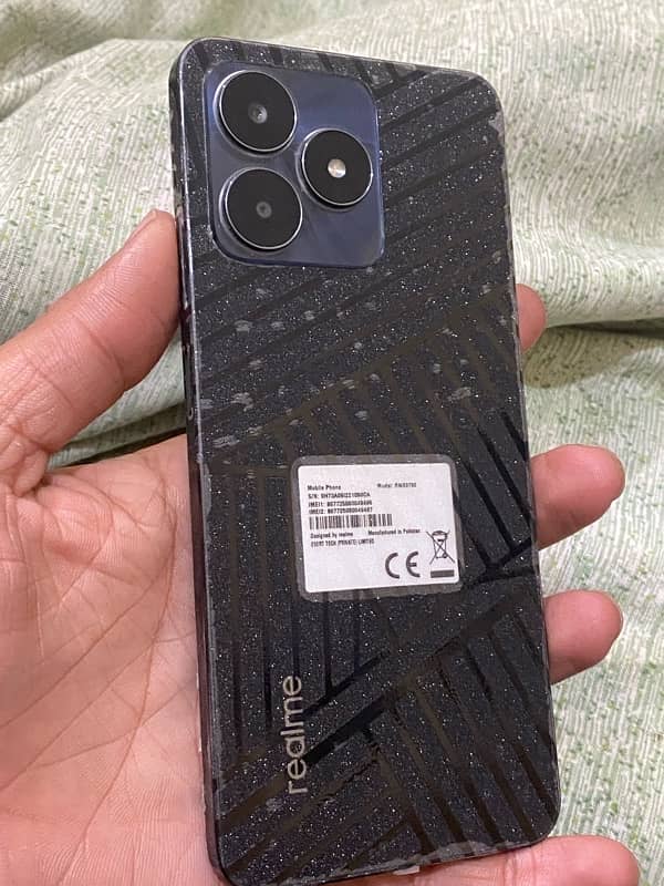 Realme C53 1