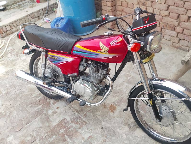 Honda 125 12 model toba namber 5