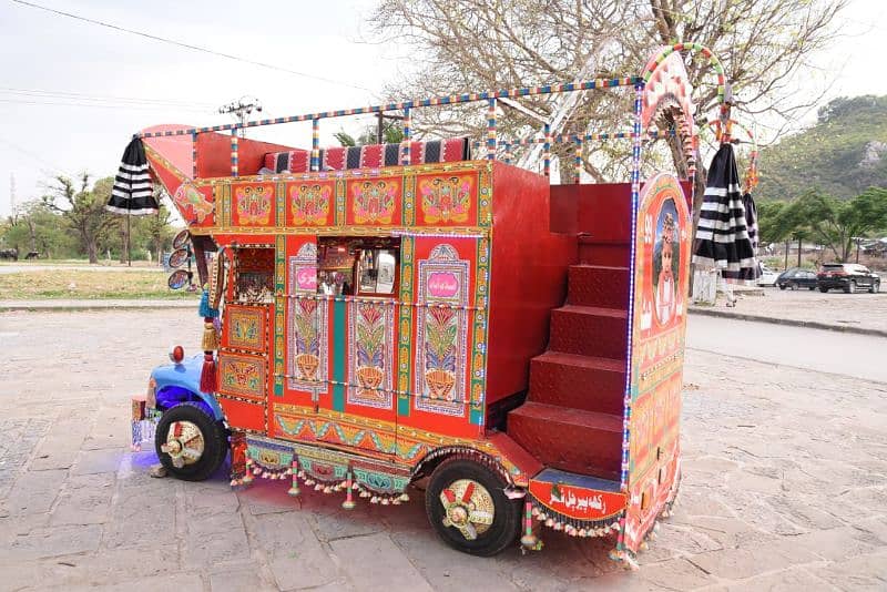 Double decker Pakistani truck for sale 1